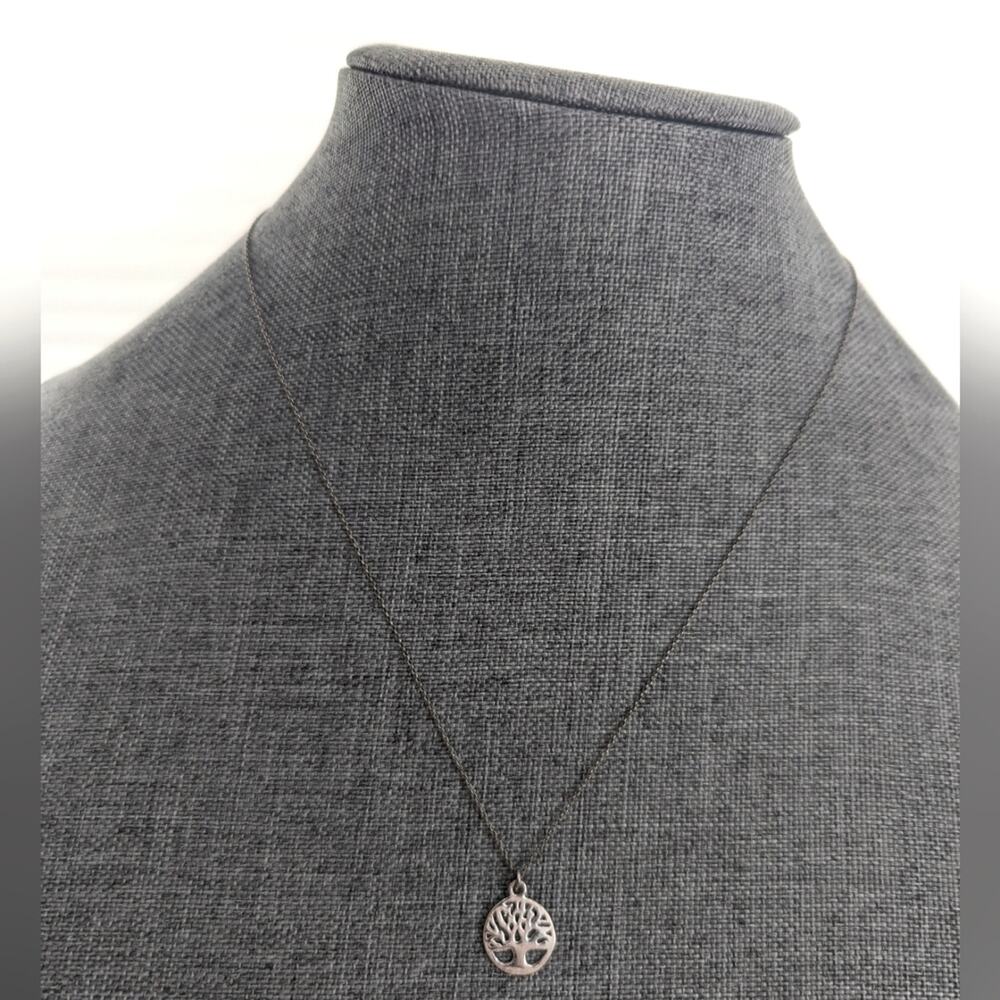 Vintage 925 Sterling Silver Dainty Delicate Chain Tree Of Life Pendant Necklace